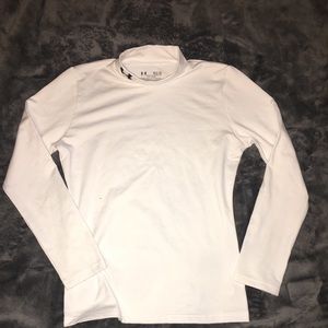 Under armor long sleeve shirt
